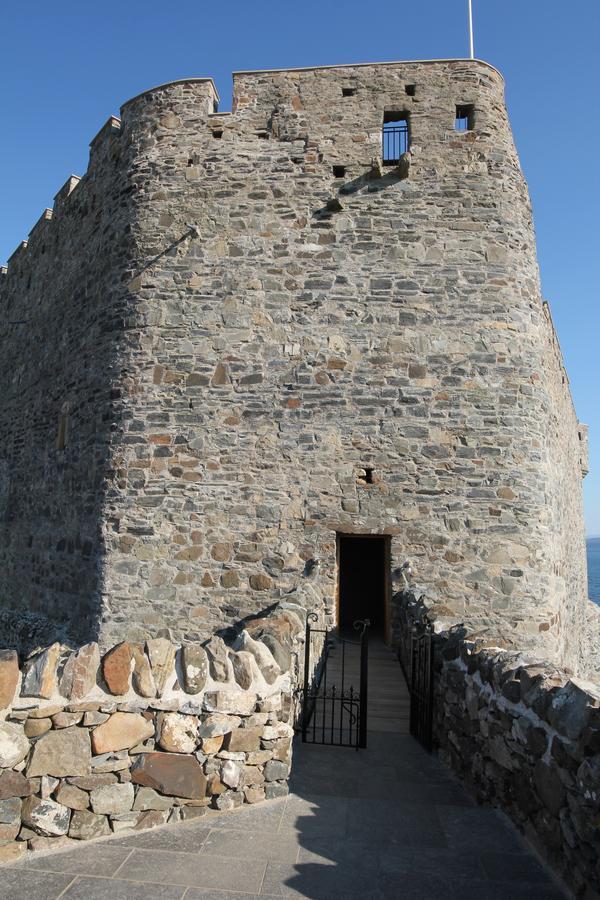 Mingary Castle - Restaurant With Rooms Kilchoan 外观 照片